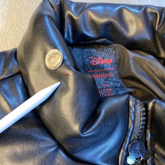 Jacket Mickey Mouse Embroidered Appliqué, Puffer Jacket, Men’s Medium USED - Picture 9 of 11